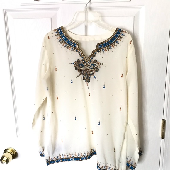 White and blue Indian Style Top - Picture 1 of 2